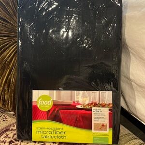 Food Network black round tablecloth.  70”.